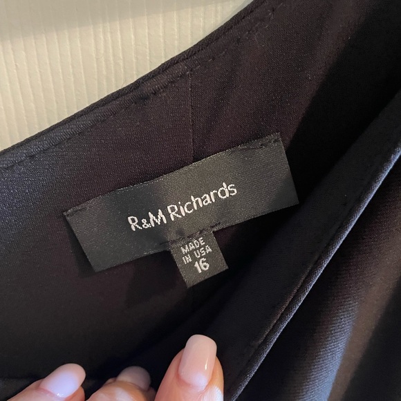 Gorgeous R&M Richard’s navy shiny dress in 16. Worn once. - Picture 2 of 4